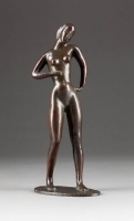 Artwork by Milly Steger, Stehender Frauenakt, Made of bronze, brown patina