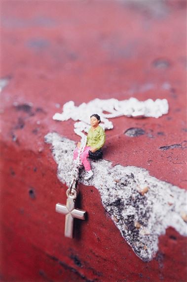 Slinkachu | LOST, 2011 (2011) | MutualArt
