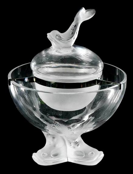 IGOR CAVIAR GLASS BOWL by René Lalique