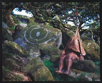 Nilbar Guresmagnet and the Moon