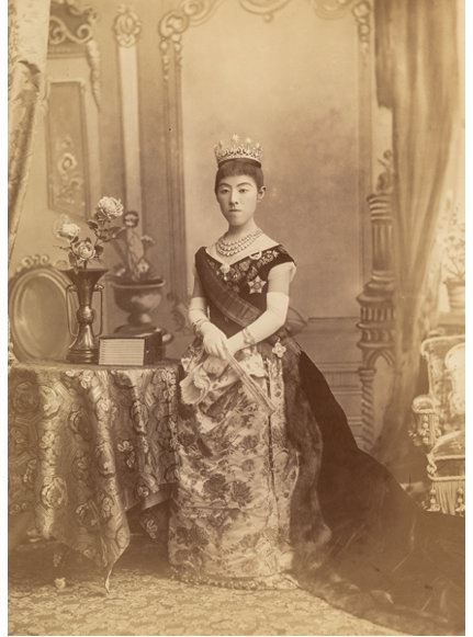 Shinichi Suzuki | Portrait of Empress Shoken (1889) | MutualArt