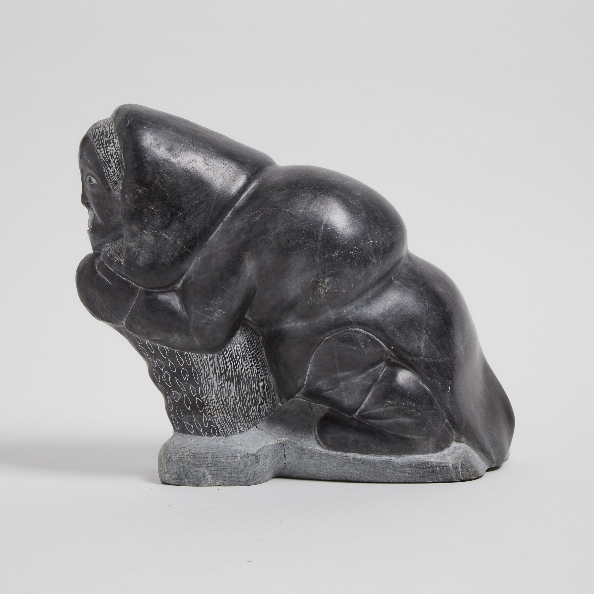 Artwork by Markusi Kuanana, CROUCHING WOMAN, Made of stone