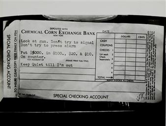 Untitled (Stick-up note) - Morris Warman