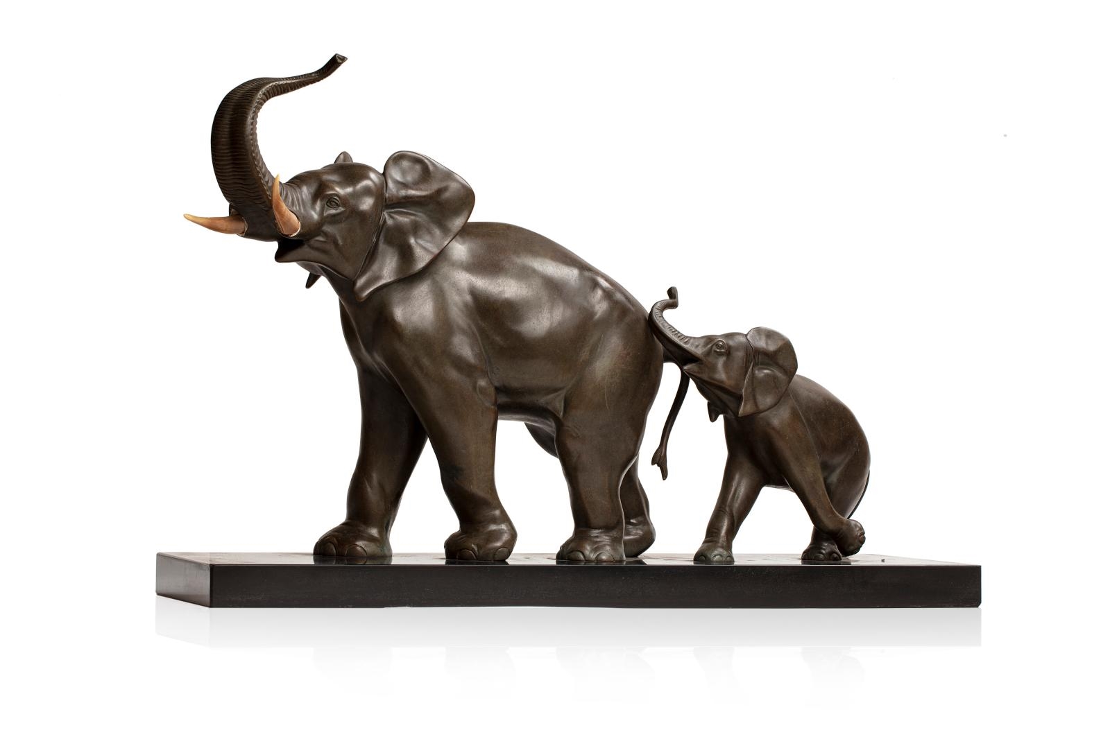 Irénée Rochard | Sculpture en fonte d'art figurant un éléphant et son ...