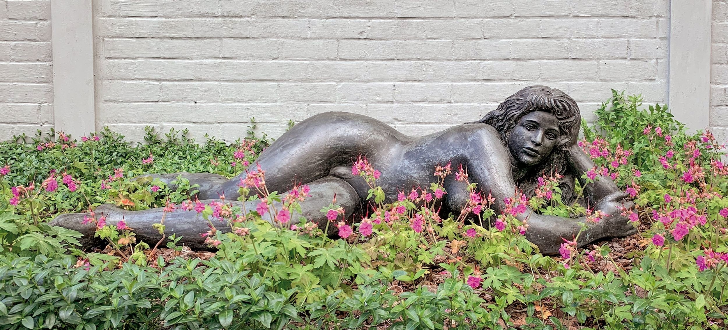 Artwork by George Grard, La Mer (The Sea), Made of Bronze - Black patina