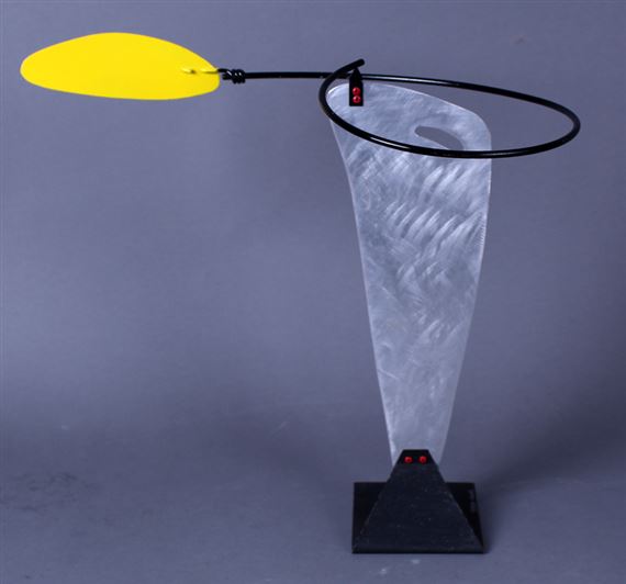 BALANCING YELLOW TAIL SWIRL by Brad Howe