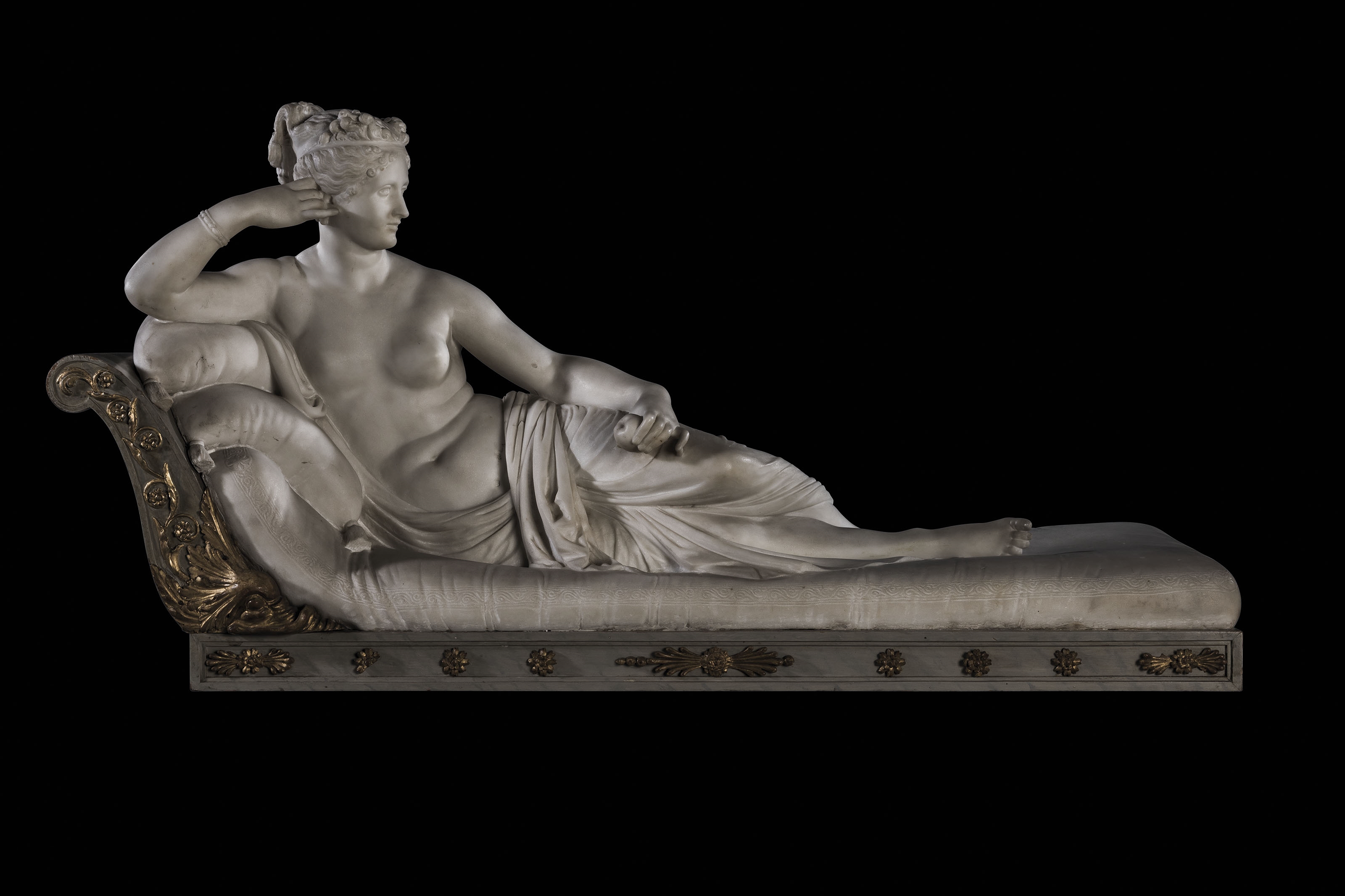 Artwork by Carlo Fossi, VENUS VICTRIX, Made of Marble figure; on a grey-painted and parcel-gilt pine base