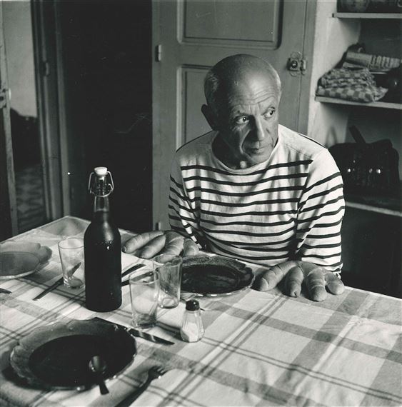 Les pains de Picasso by Robert Doisneau, 1952