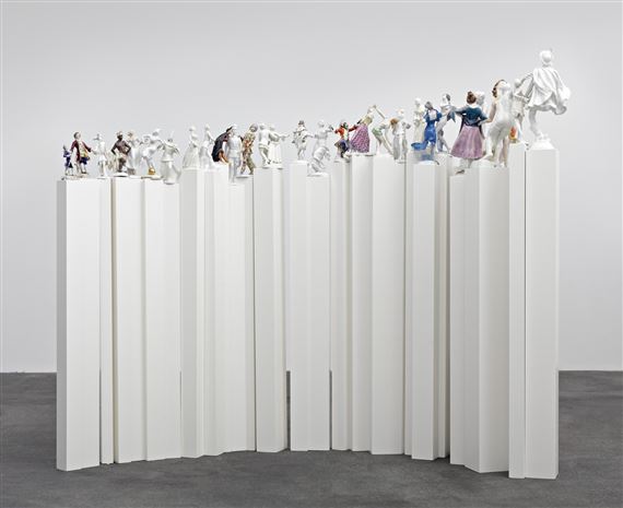 Twenty-nine works: Animal Metaphysicum (Im Bogen zurück) by Alicja Kwade, 2011