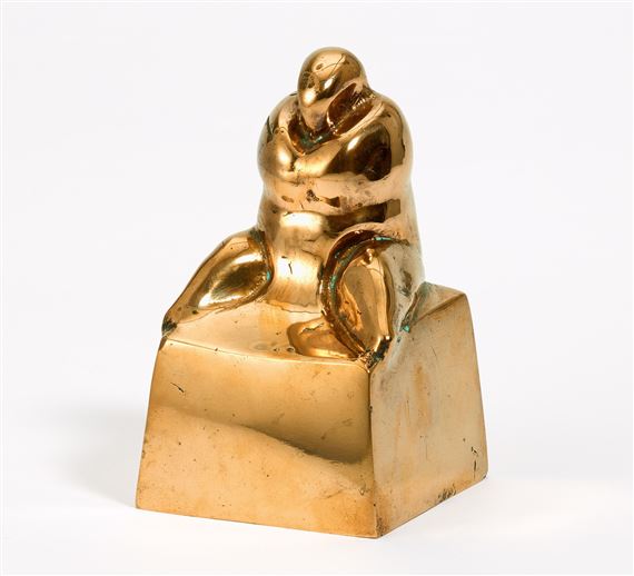 Sitzende Figur by Hede Bühl, 1977