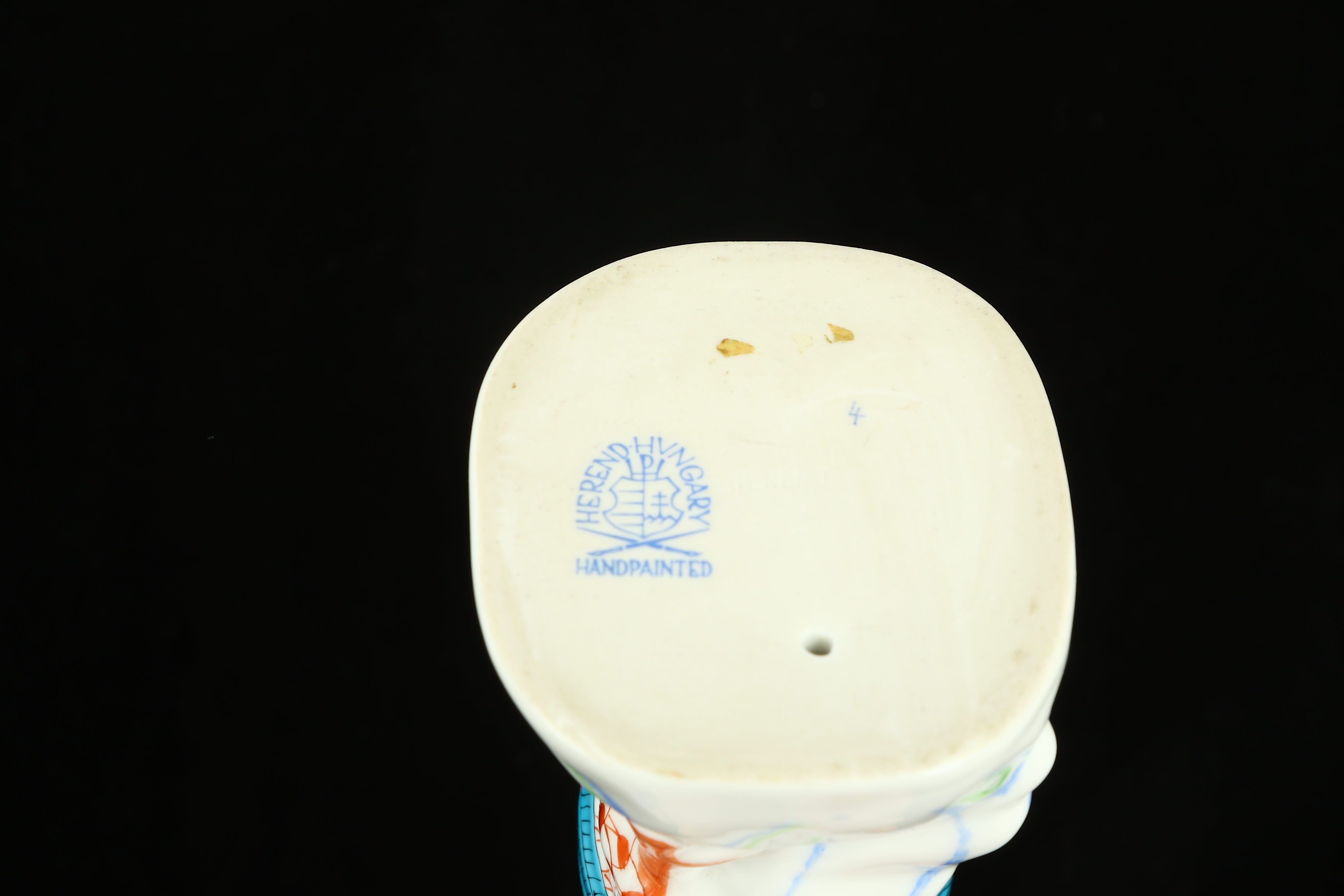 Herend Porcelain Factory A group of three Herend porcelain birds