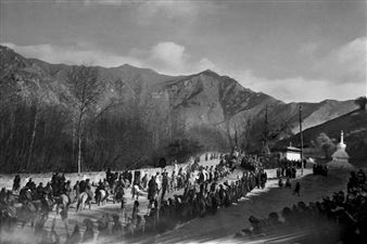 A Confluence of Narratives