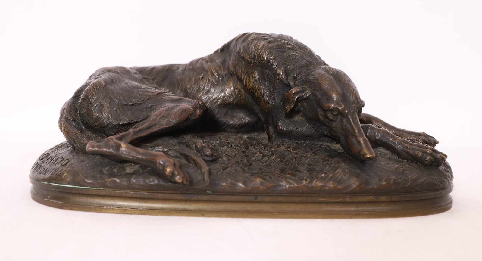Sculpture Lévrier Couché En Plâtre - Statue Art Déco Blanc - Figurine Animal