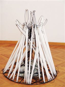 BEZ NAZIVA - Viktor Popovic