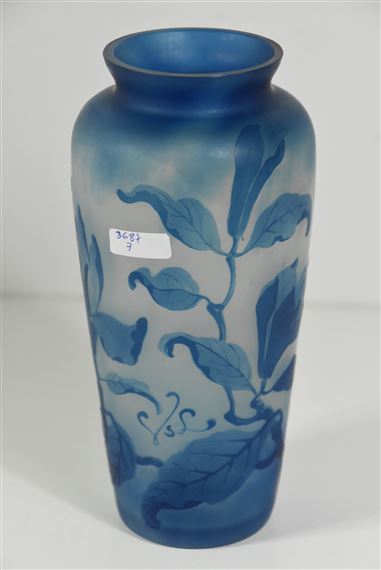 Vase en cristal by Val Saint Lambert