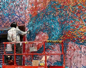 Streets: DALeast (New York)