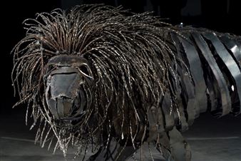 In the Galleries: Blurring the Boundary Between Sculpture and Space