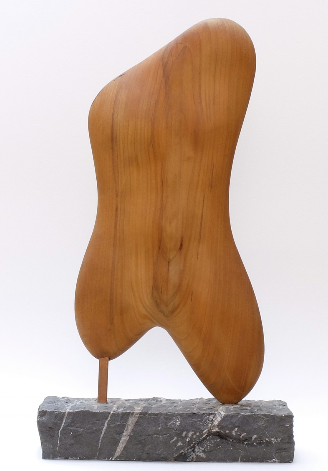 Artwork by Albert Stürchler, Frauentorso, Made of wooden sculpture