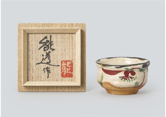 Sake cup in overglaze enamel by Yoshimichi Fujimoto