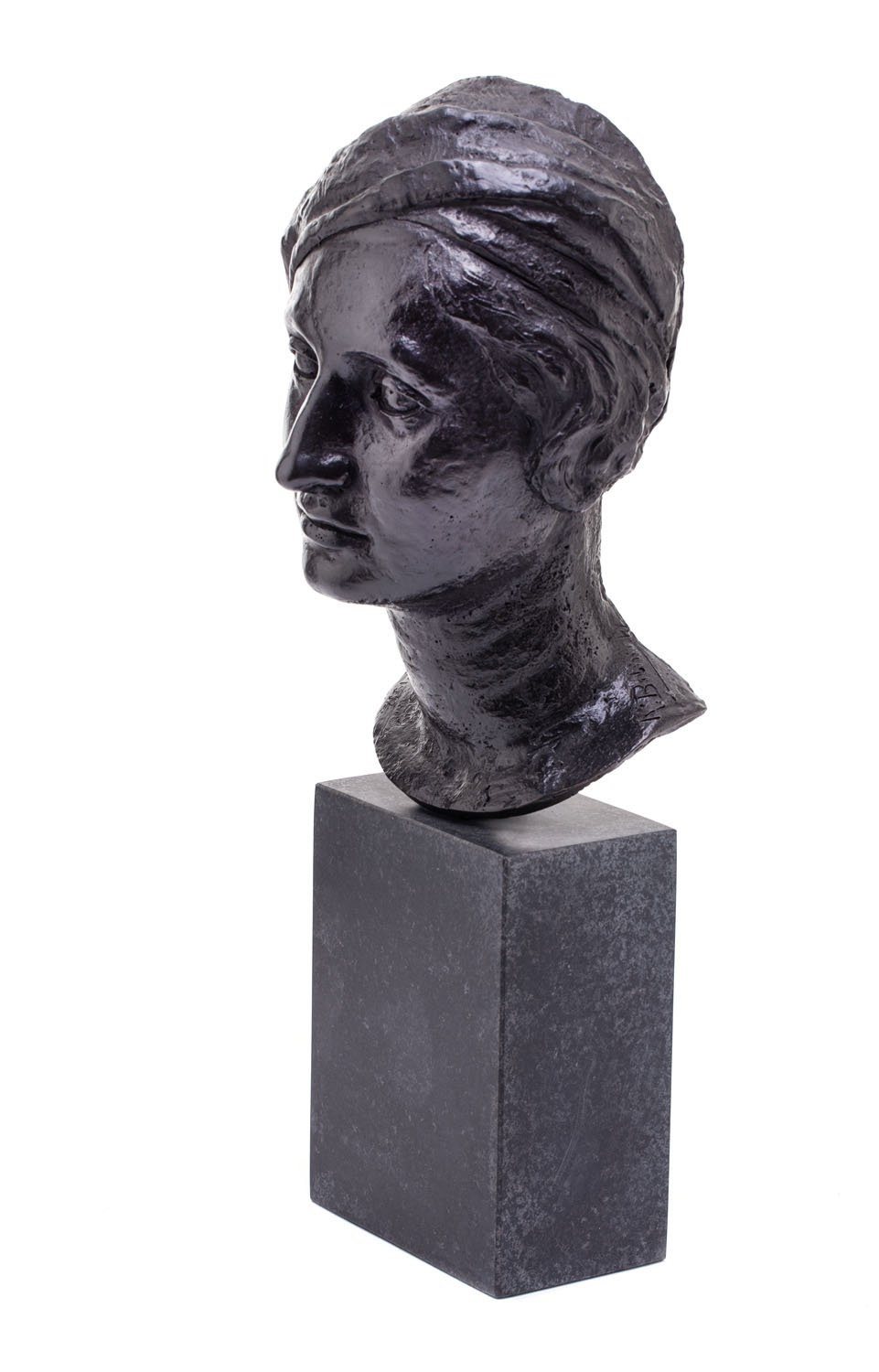 Artwork by Roman Biliński, The portrait of Ambassador 's wife Stefania Olszowska, Made of bronze, marble