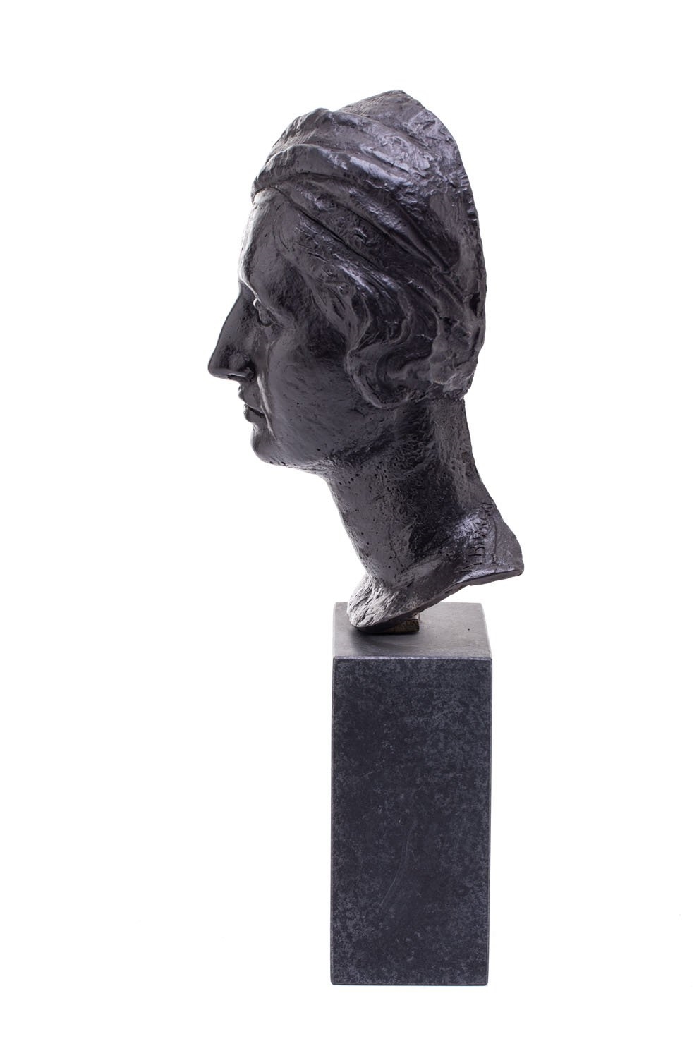 Artwork by Roman Biliński, The portrait of Ambassador 's wife Stefania Olszowska, Made of bronze, marble