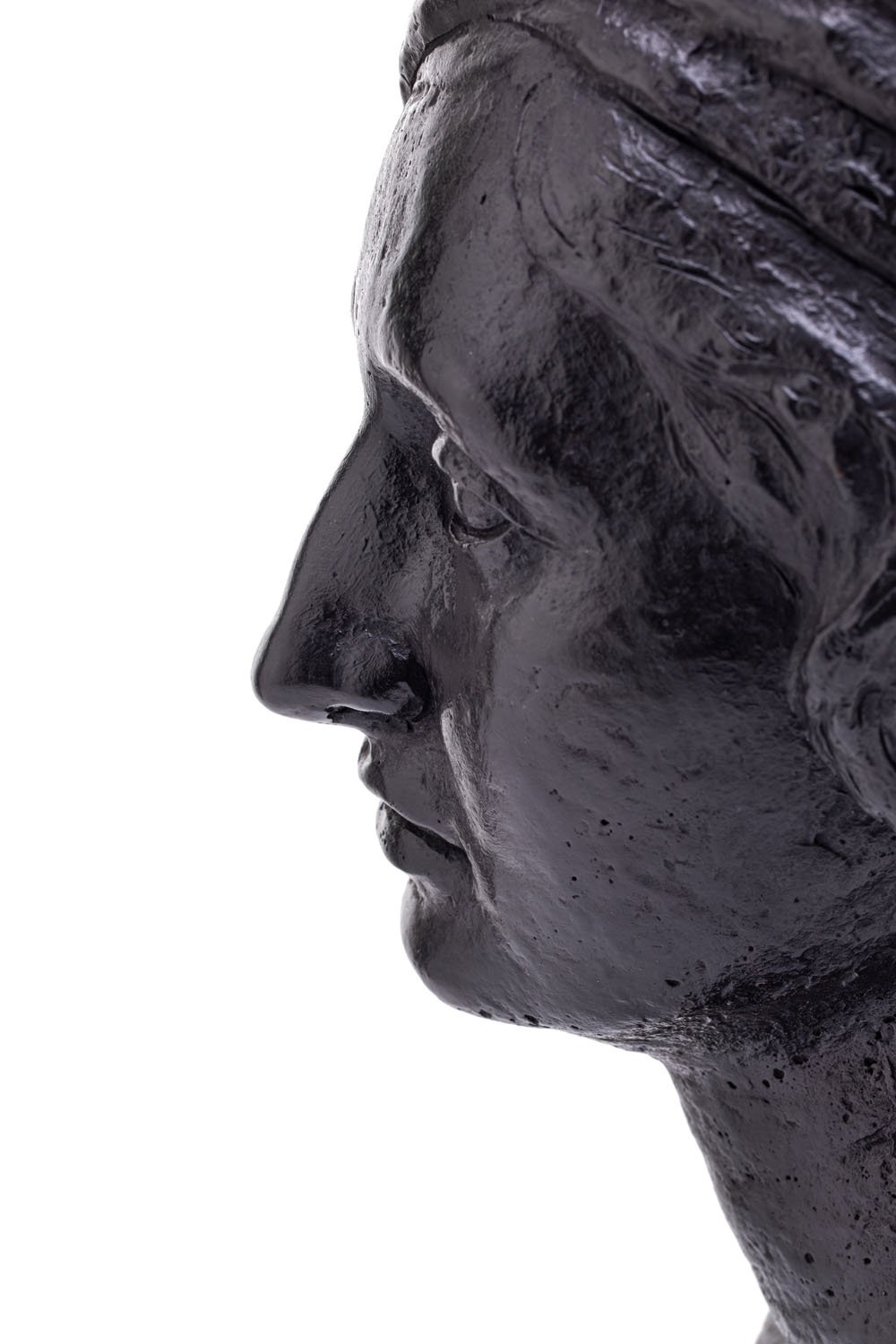 Artwork by Roman Biliński, The portrait of Ambassador 's wife Stefania Olszowska, Made of bronze, marble