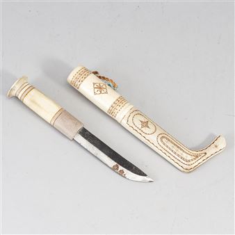 a Sami reindeer horn knife - Sven Erik Lampinen
