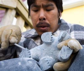 Market for Inuit Art Faces Deep Freeze After Arctic Cruises Are Put on Hold