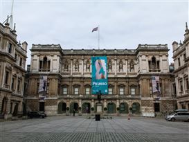 Artnews in Brief: Royal Academy in London Names New Keeper—and More from May 6, 2020