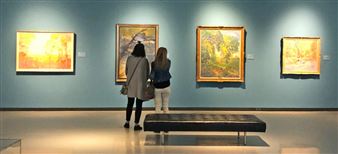 Art Galleries and Museums Start to Reopen, Where Permitted