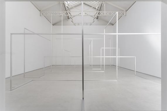 Antony Gormley: In Habit - Thaddaeus Ropac, Paris (Marais)