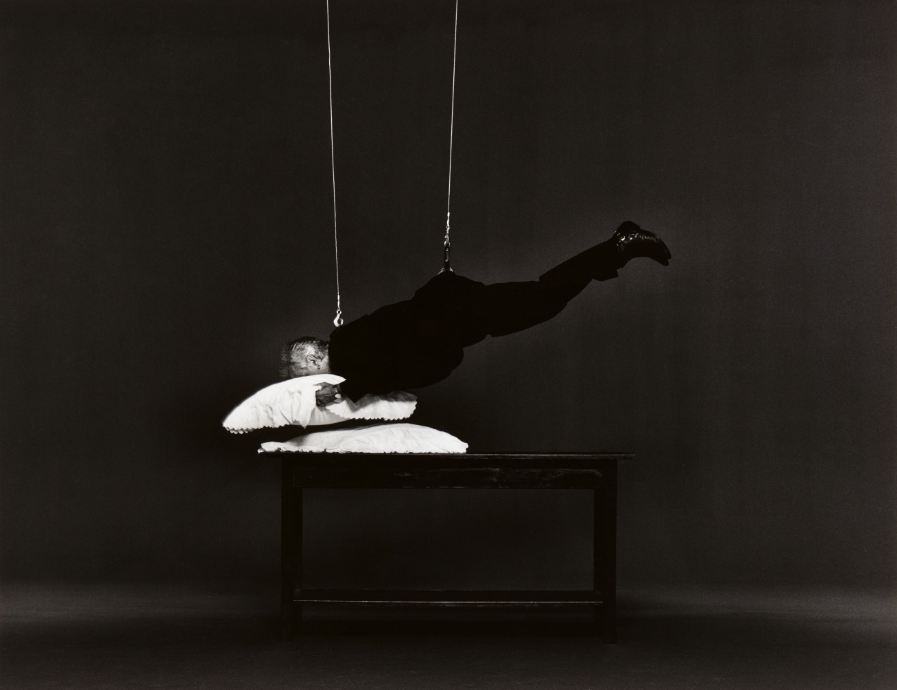 Artwork by Jürgen Klauke, Eight works: Daseinsrenovierung (from the series: Desaströses Ich), Made of gelatin silver prints