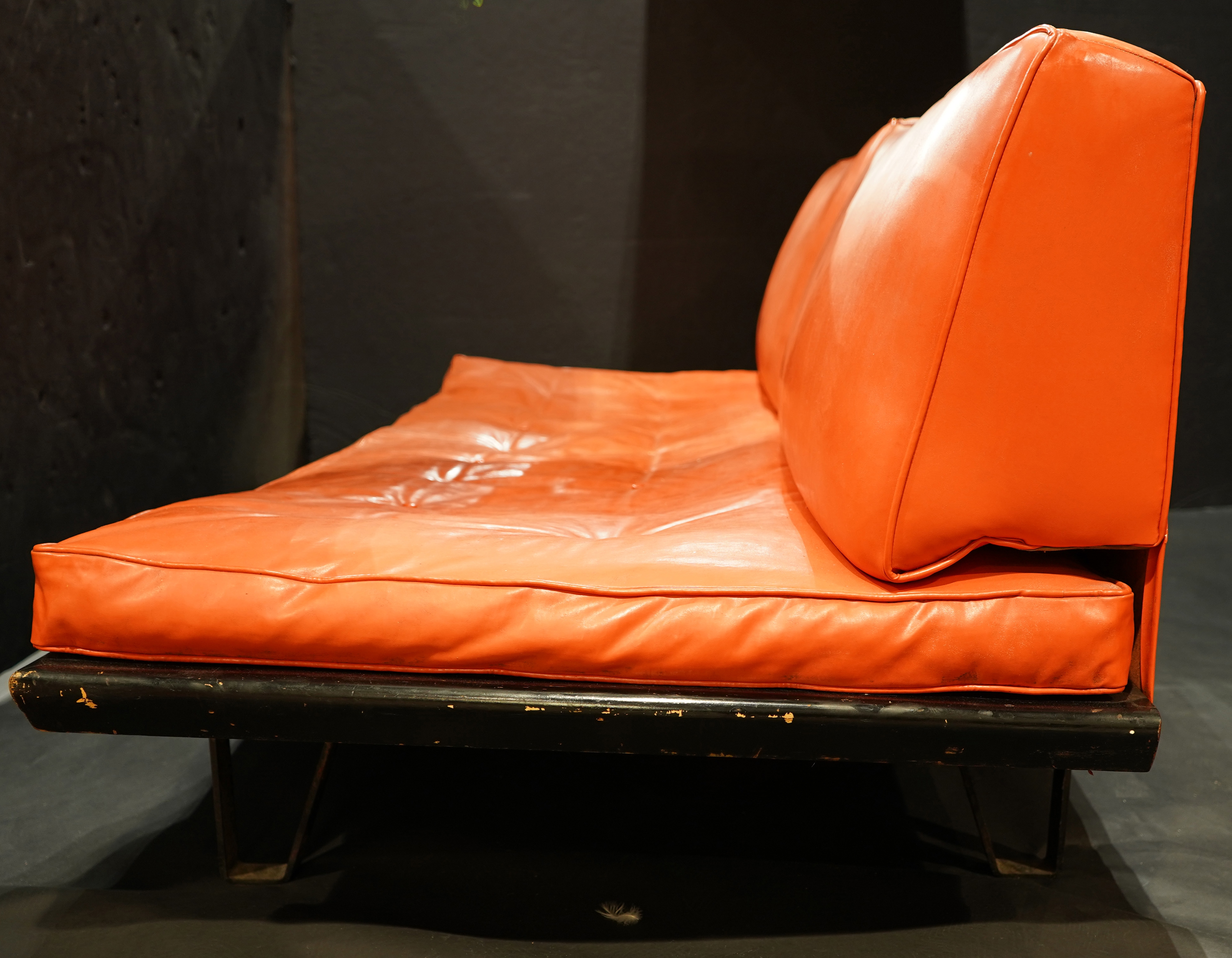 Artwork by Mel Bogart, A Mid Century  for Felmore convertable sofa to daybed, Made of orange cover with black frame