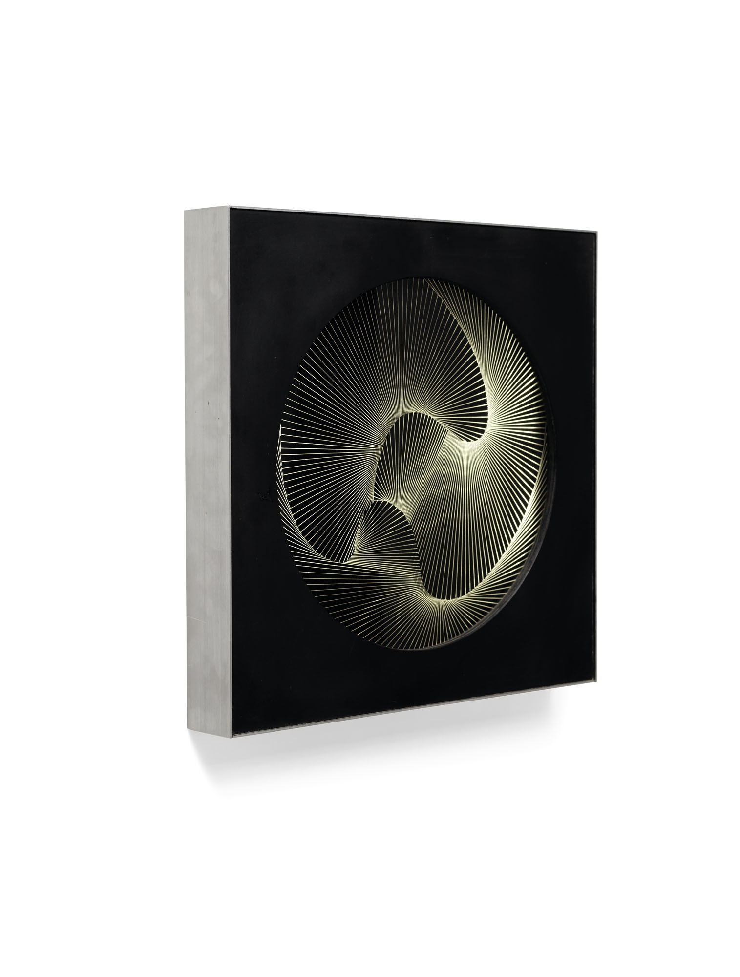 Artwork by Angel Duarte, V 35, Made of neon, plexiglas, wood, aluminium and electric system