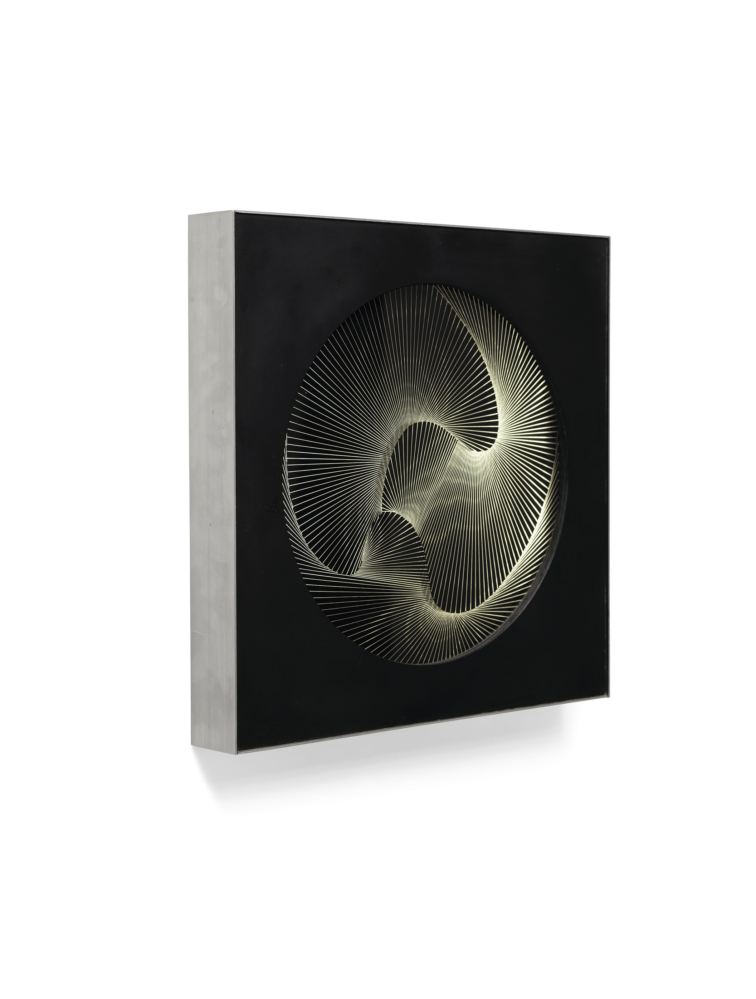 Artwork by Angel Duarte, V 35, Made of neon, plexiglas, wood, aluminium and electric system