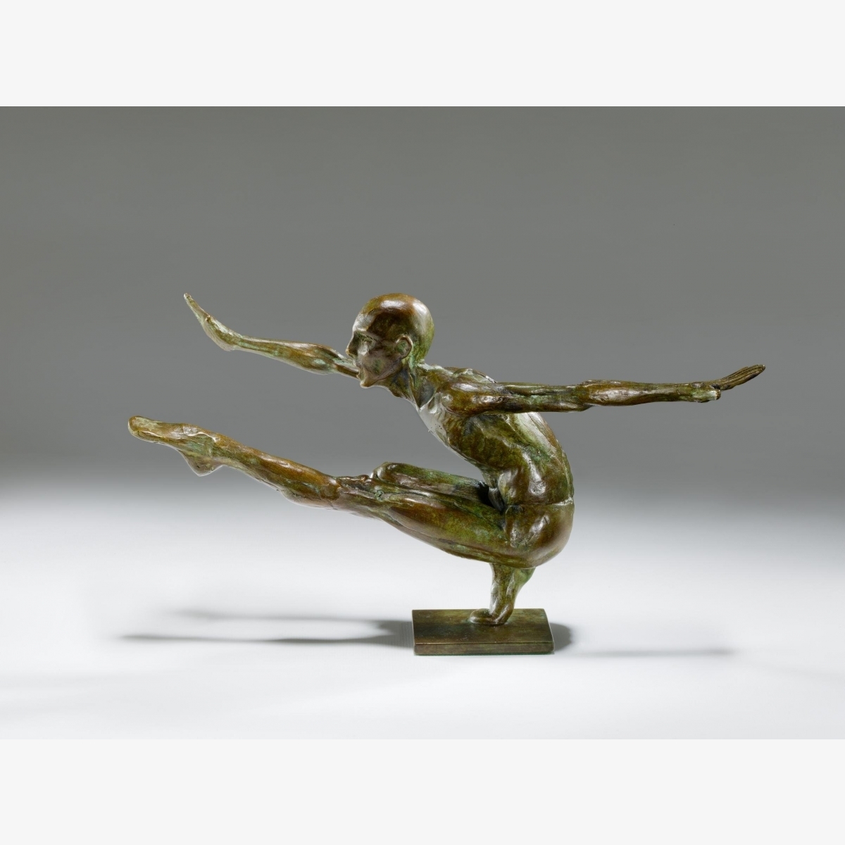 Artwork by Nicolas Lavarenne, Serment, Made of Bronze