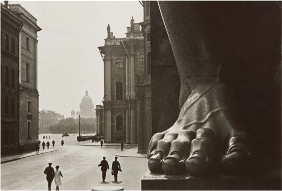 AT THE HERMITAGE by Boris Ignatovich, 1930