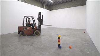 Slipping Lline - Osnova Gallery