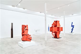 Abstraction and Figuration in Space - Ascaso Gallery, Miami