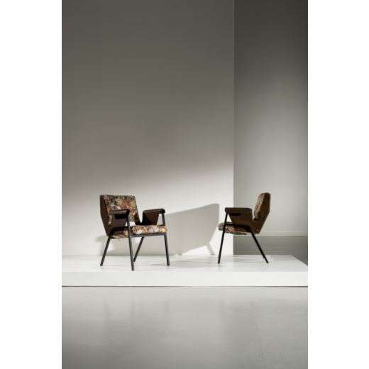 Two works: Due poltroncine mod. Albenga. by Gustavo Pulitzer Finali