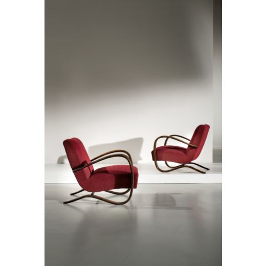 Two works: Coppia di poltrone mod. H269. by Jindrich Halabala