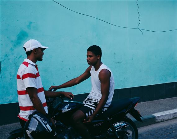 Azul by Mohamed Bourouissa, 2009