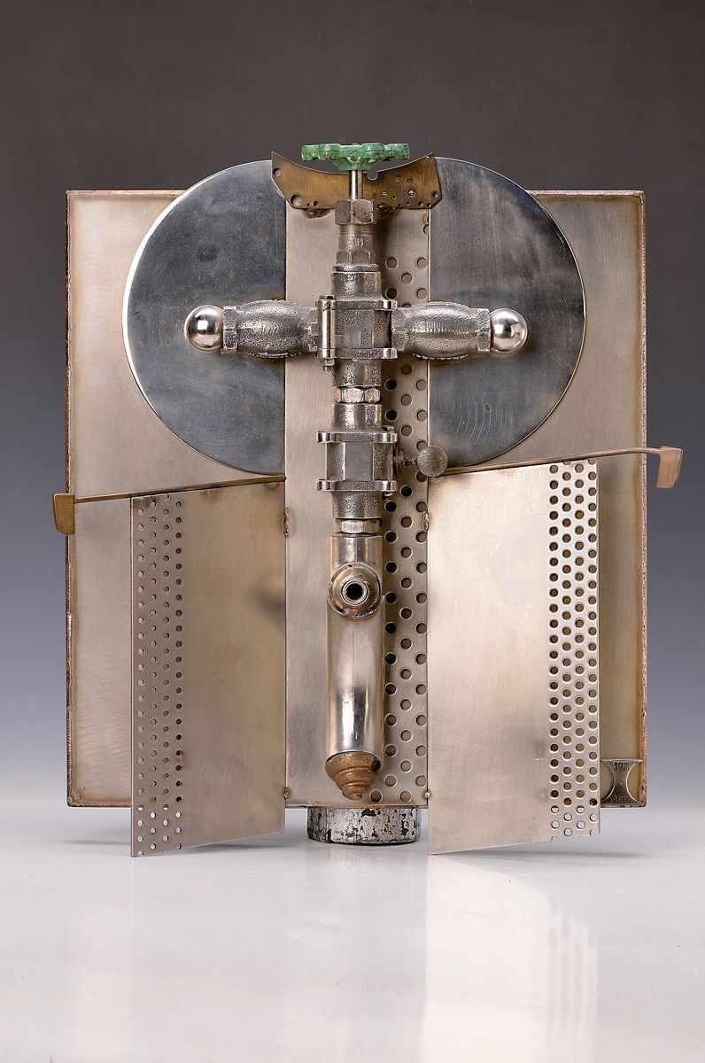 Artwork by Albert Sous, Abstract composition, Made of stainless steel construction