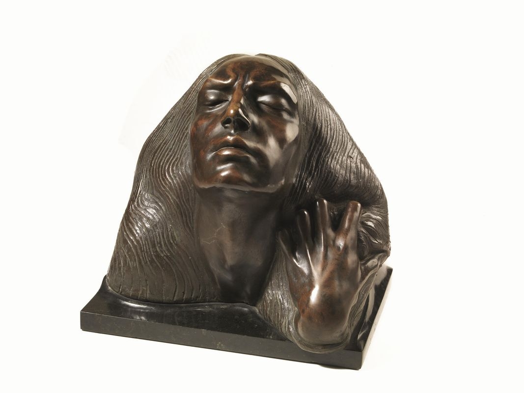 Artwork by Antonio de Val, FREMITO, Made of bronze