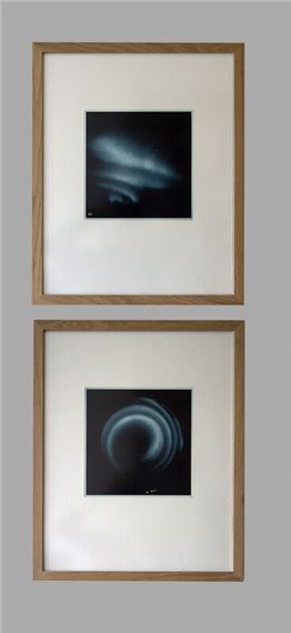 “Homogenous bands (along the horizon from green to blue)” - Eva La Cour