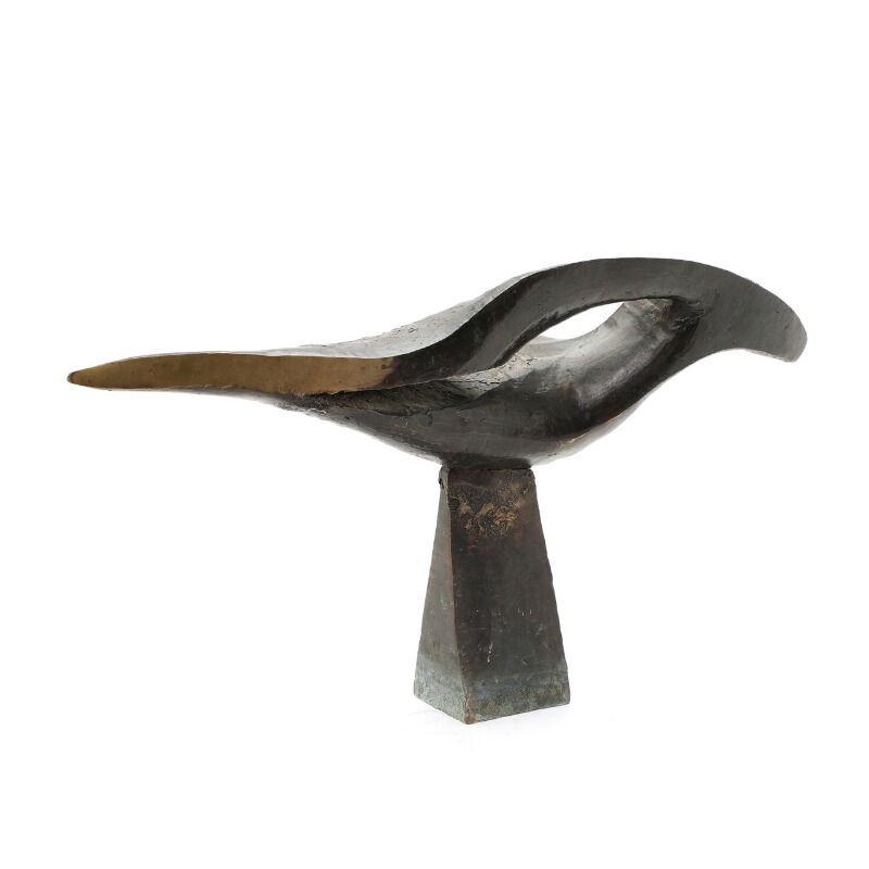 Artwork by Peter Hesk Møller, “Svævende dans”, Made of Bronze sculpture