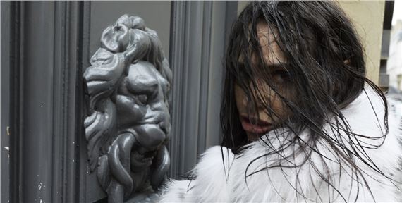 ll Mondo Umano - Galerie Klüser