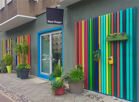 Franz Ackermann: The barn - Meyer Riegger, Berlin