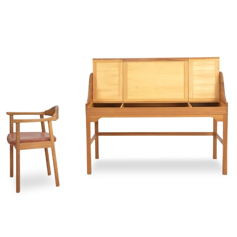 Artwork by Andreas Hansen, Desk and armchair of solid pine wood, Made of pine wood