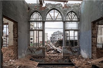 Powerful Photo Show Reveals a Lebanon in Turmoil